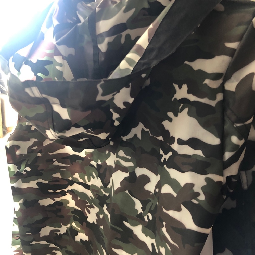 Rain jacket - Picture 5 of 5